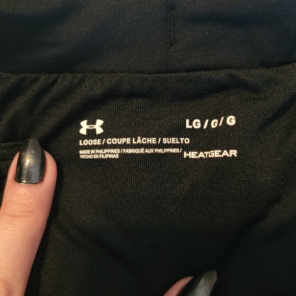 Under Armour Heatgear Loose Running Athletic Shorts Women's Large - Picture 5 of 5